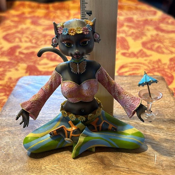 Alley Cats LUSHES by Margaret Le Van Cat Figurine - Picture 11 of 16